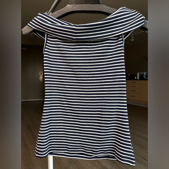 Loft off shoulder top NWT - Picture 5 of 5